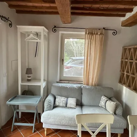 Casa Le Querce 카스틸리오네델라고