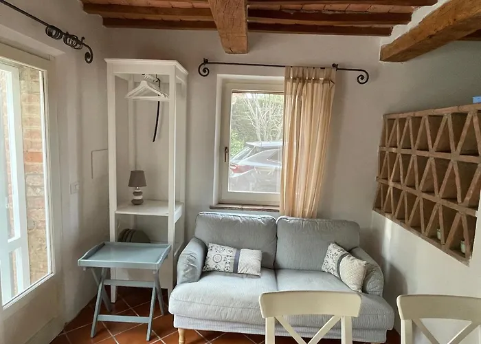 Casa Le Querce كاستيغليون ديل لاغو